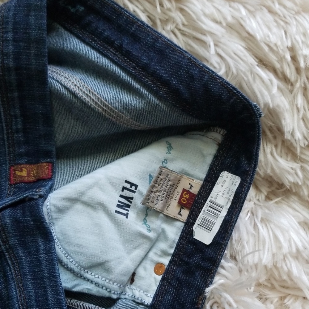 7 For All Mankind - Picture 5 of 5